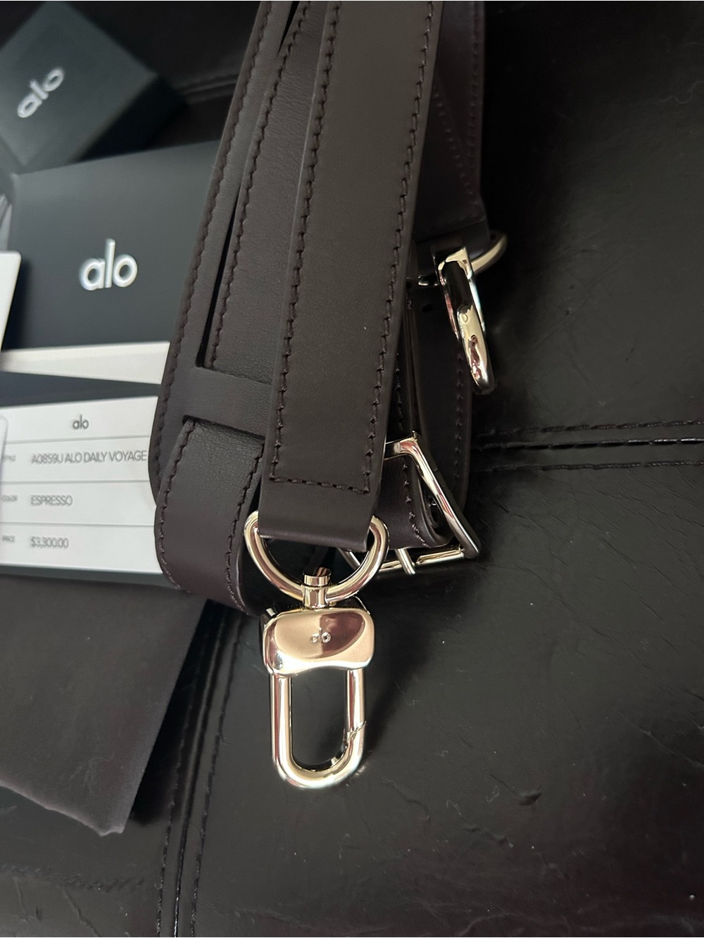 ALO Yoga Daily Voyage Bag - Picture 8 of 17